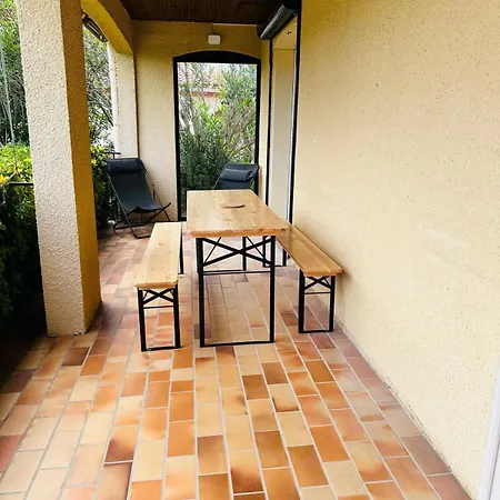 빌라 Climatisee Confort Grand Jardin Clos Avec Piscine, Proche *