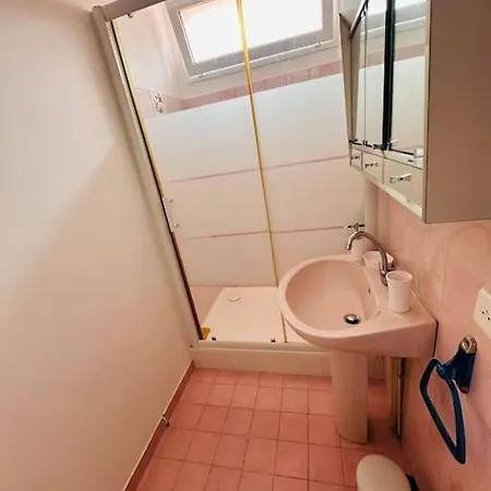 Climatisee Confort Grand Jardin Clos Avec Piscine, Proche 빌라