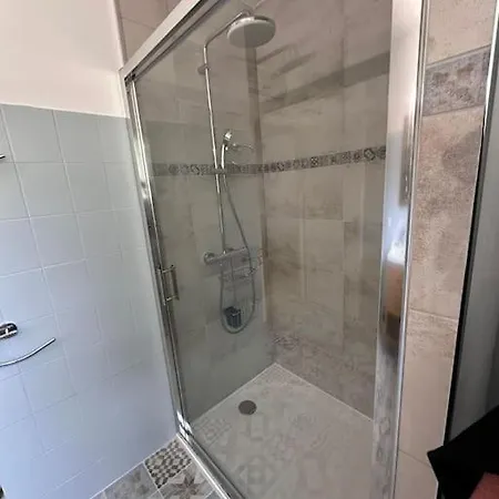 Climatisee Confort Grand Jardin Clos Avec Piscine, Proche 빌라 *