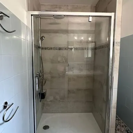 Climatisee Confort Grand Jardin Clos Avec Piscine, Proche 빌라 *